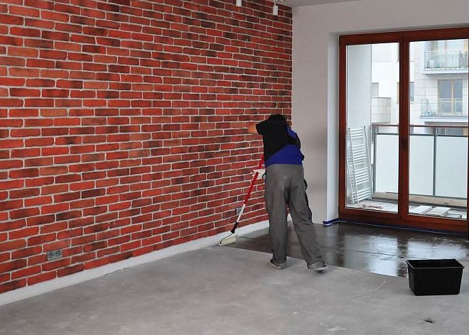 Układanie podłogi - gruntowanie