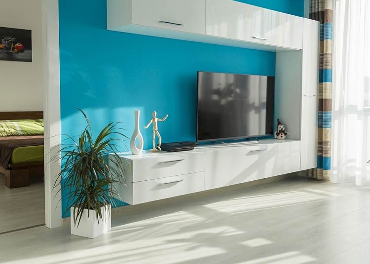 Na co zwracać uwagę wybierając farbę do wnętrz?