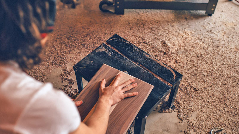 Oleje do drewna - jak dobrze wybrać?