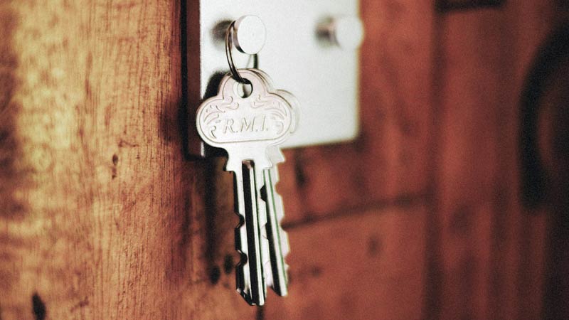 Jak skutecznie przygotować dom do sprzedaży? Profesjonalne wsparcie dla mieszkańców Elbląga