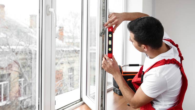 Reklamacje i usterki okien - jak rozwiązywać problemy?