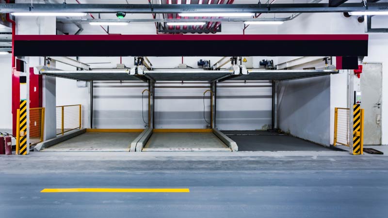 Dylatacja betonu w garażu podziemnym - jak zaplanować i zabezpieczyć szczeliny przed zaciekami?