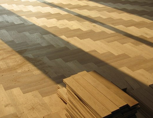 Gdzie warto położyć parkiet przemysłowy?