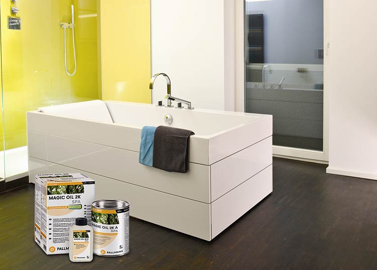 Drewniana podłoga w łazience - efekt wart poświęceń