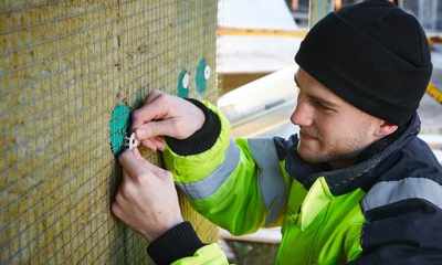 Krok po kroku: ocieplamy fasady otynkowane